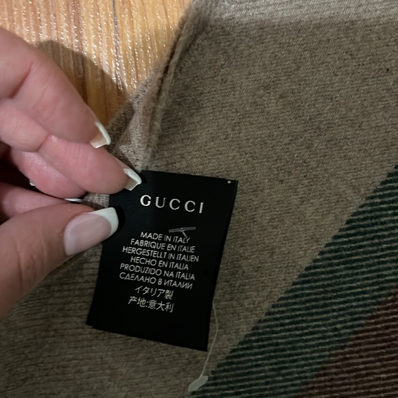 Gucci scarf - Picture 3 of 3